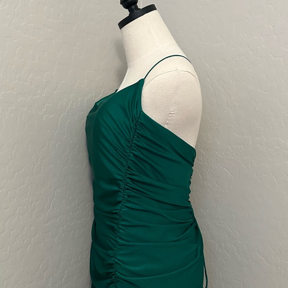 NEW JOVANI SZ 12 EMERALD GREEN SATIN CORSET LACE UP FORMAL EVENING GOWN - Picture 6 of 16